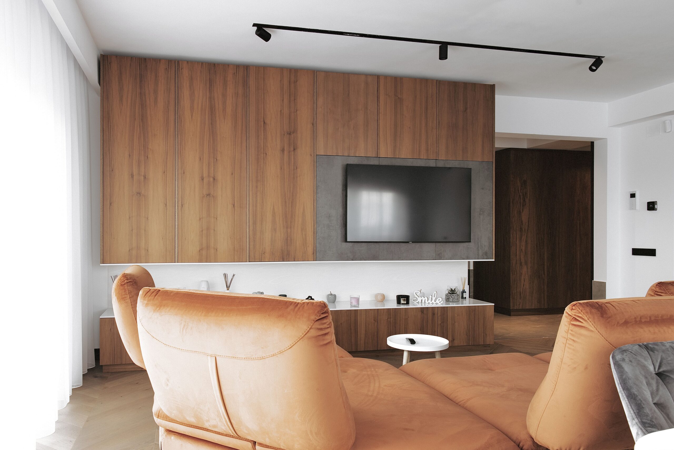 living modern corp tv