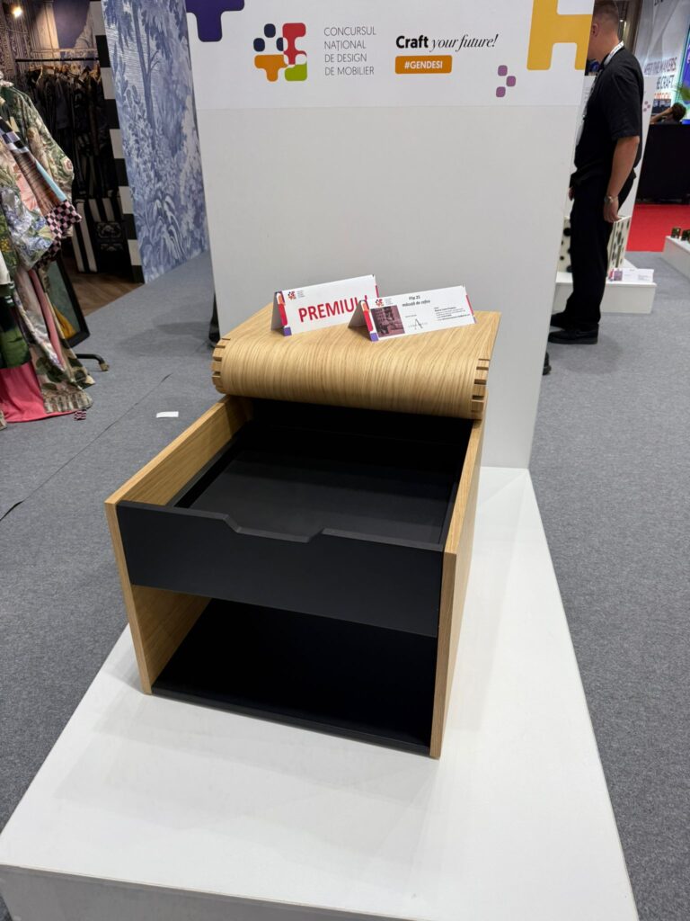 Mobilier Living Masuta Cafea