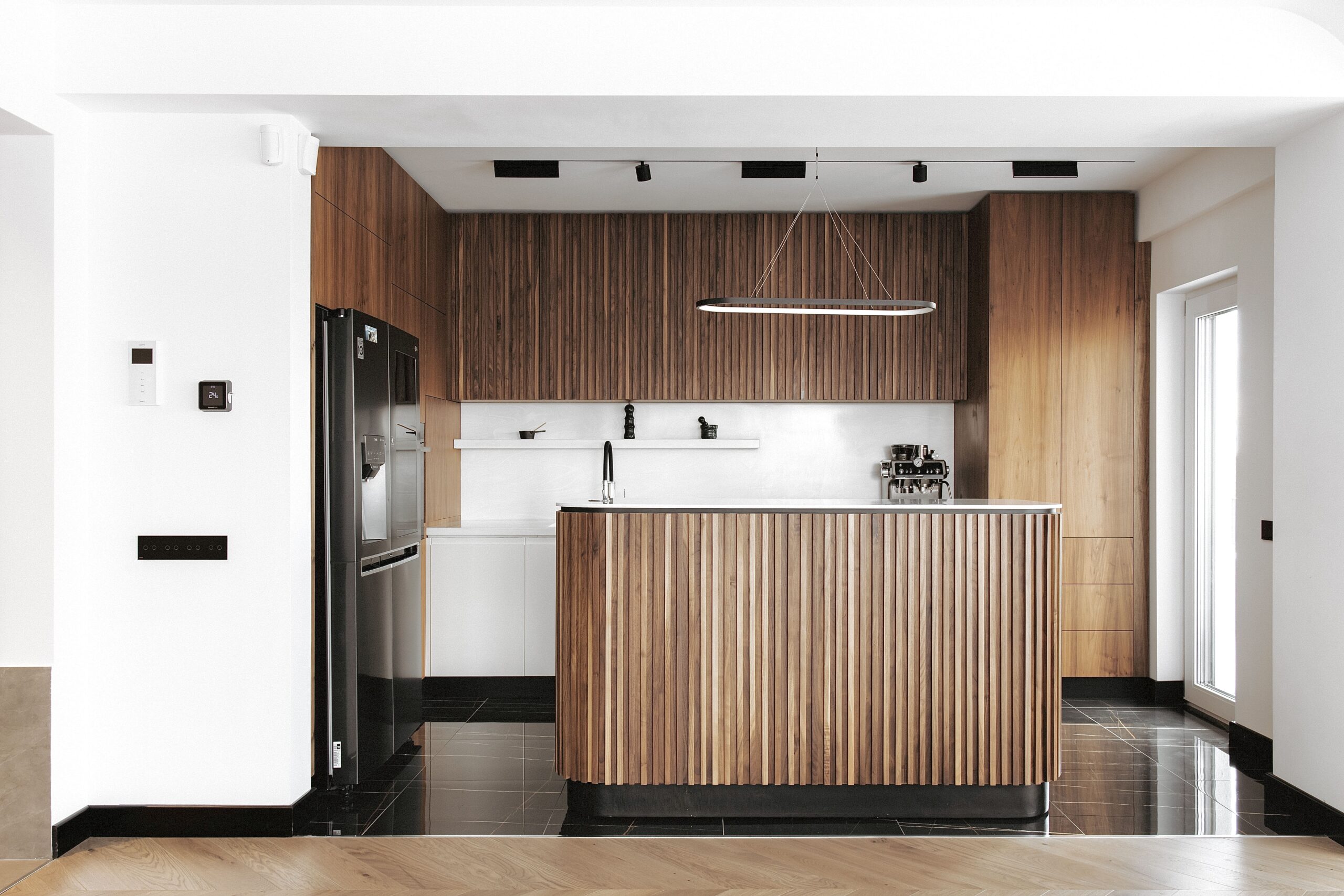 bucatarie moderna lemn