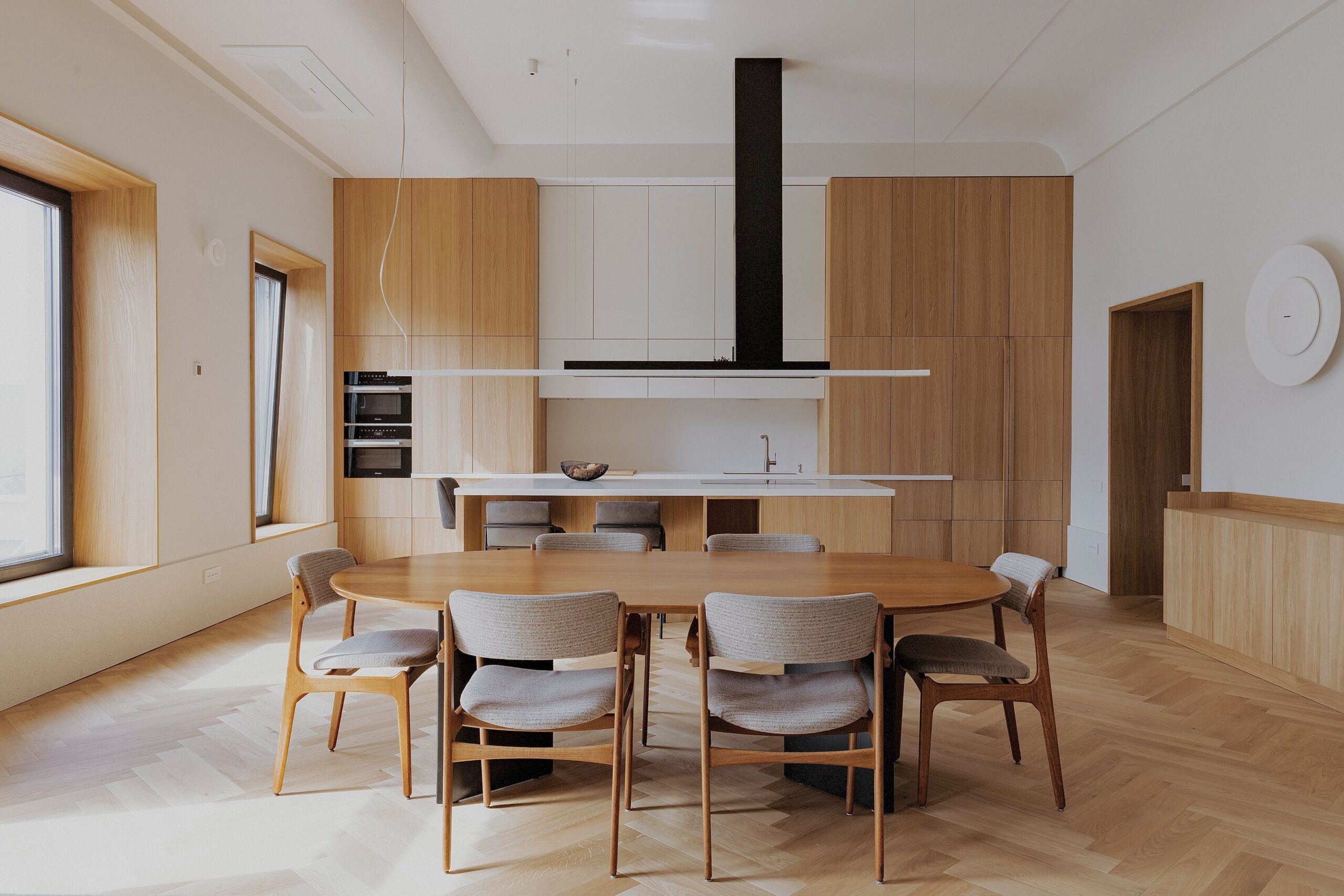 bucatarie lemn moderna